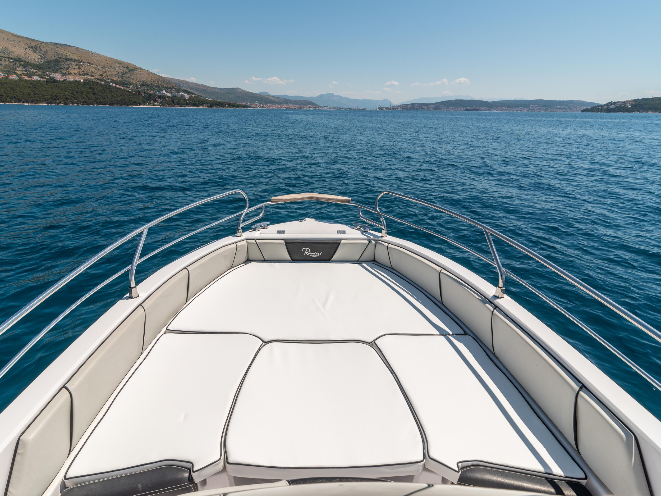 Photo #7 - Voyager 21 (Ranieri 21) in Trogir - 62142