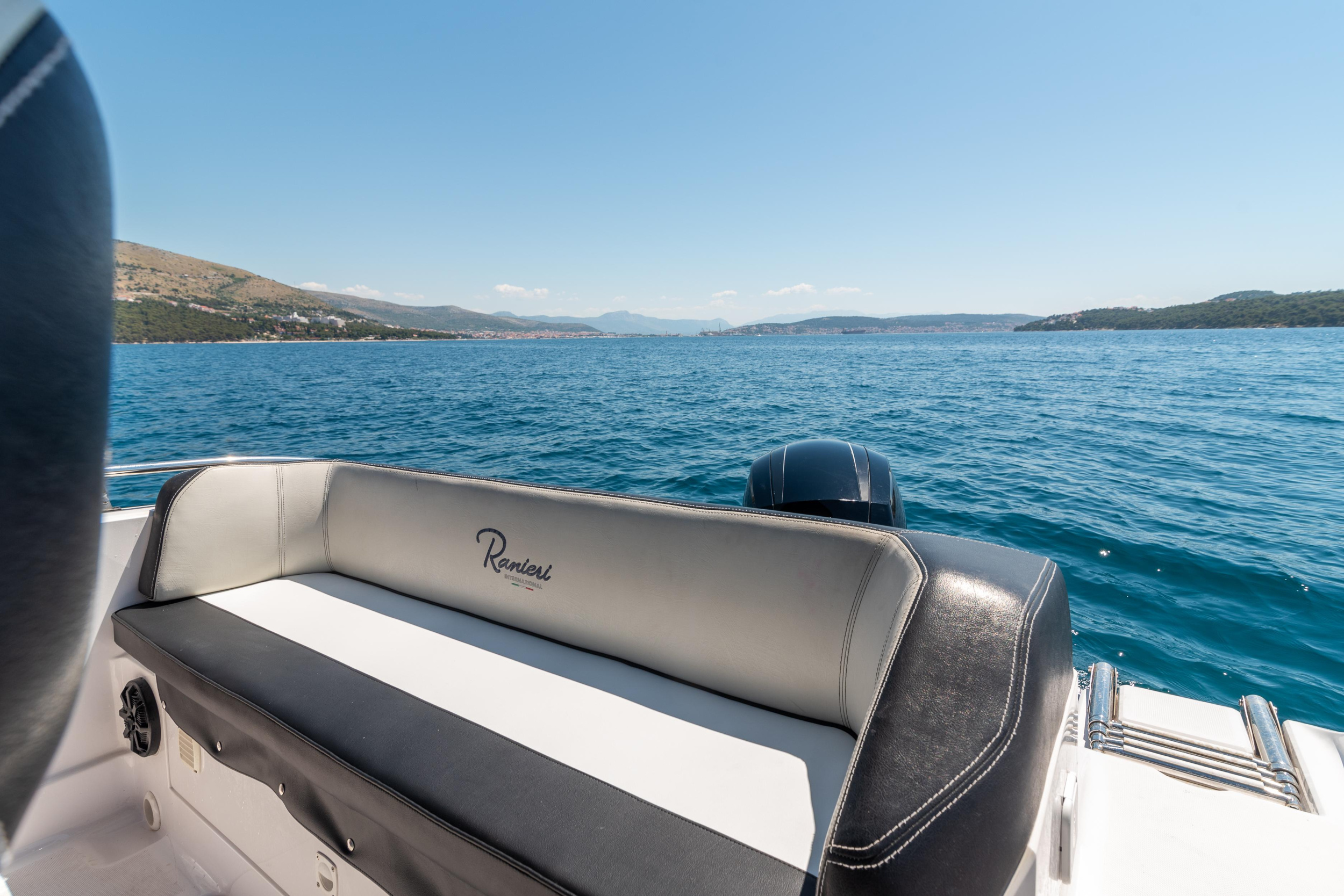 Photo #8 - Voyager 21 (Ranieri 21) in Trogir - 62142