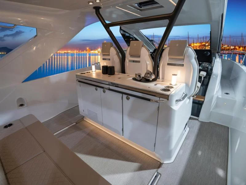 Jeanneau DB/37 (The Beginning) Interior image - 8