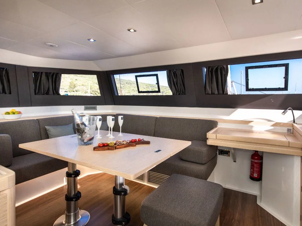 Dufour Catamaran 48 (Barchetta VII) Interior image - 3