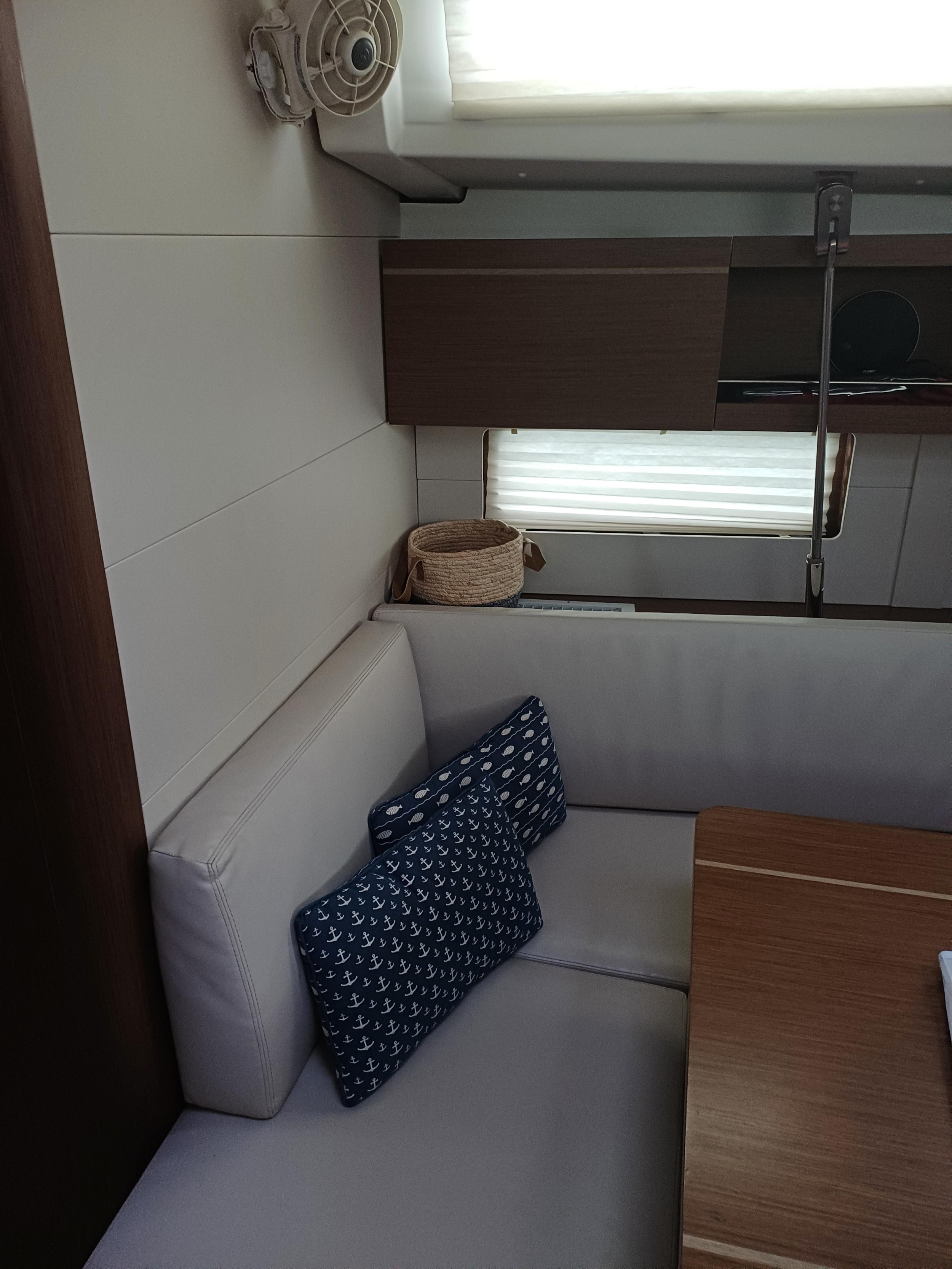 Photo #5 - Oceanis 46.1 (ILIA) in Athens - 22875