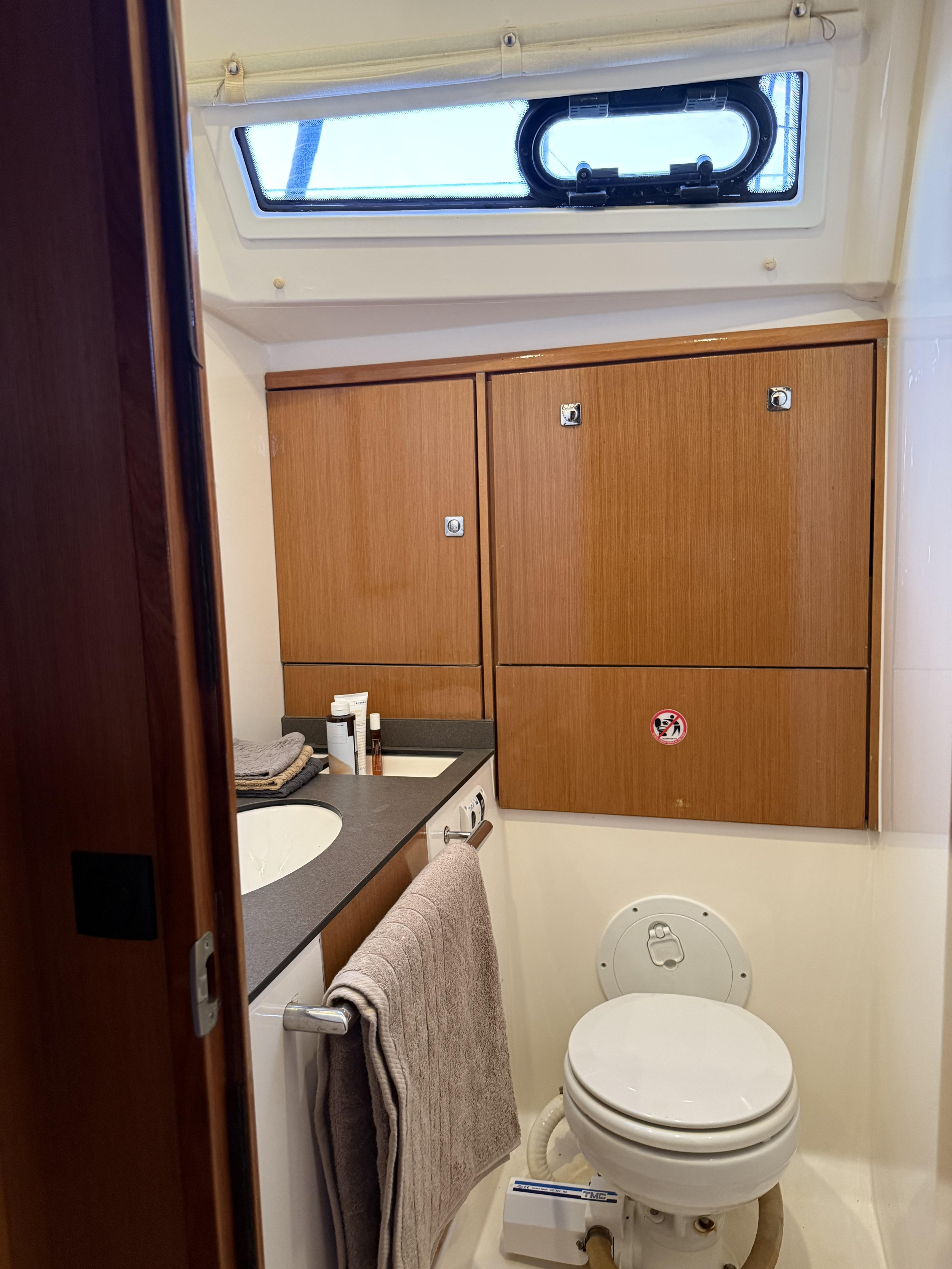 Photo #16 - Bavaria 46 Cruiser (Aquilo) en Nikiti - 61951
