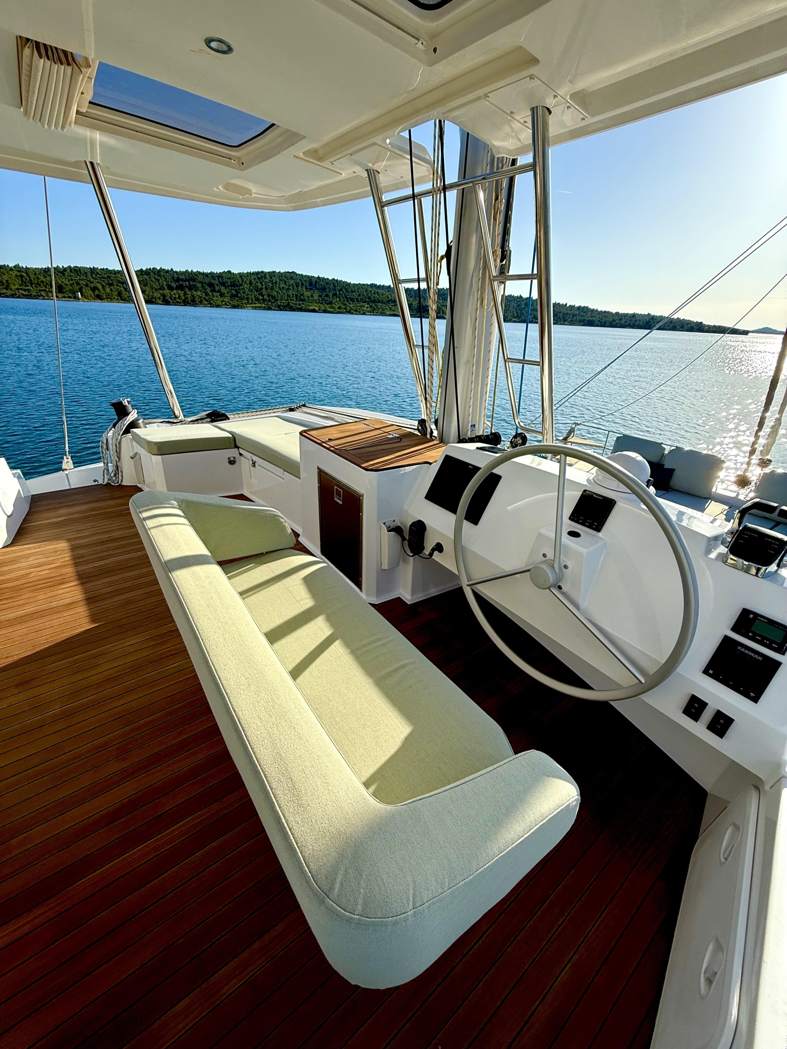 Photo #30 - Bali 5.4 (Mastermind II) in Le Marin - 61782