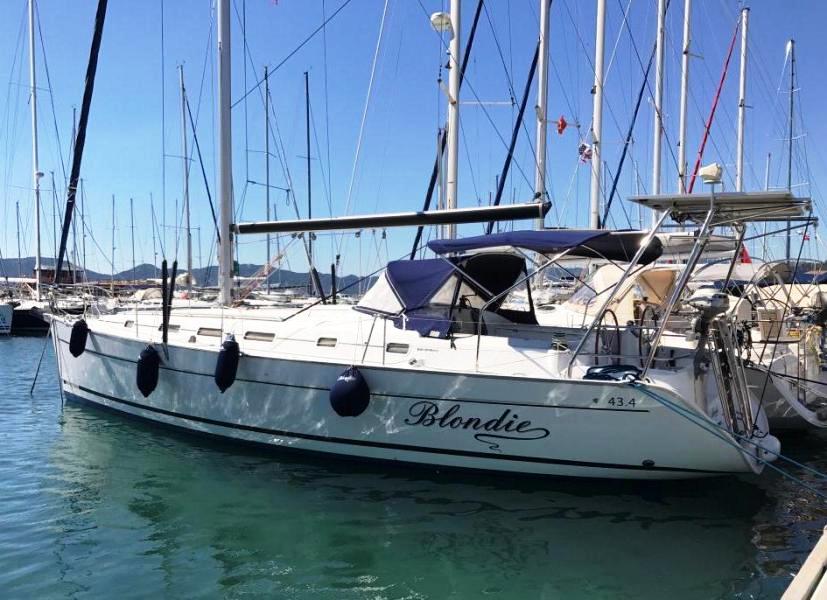 Photo #4 - Cyclades 43.4 (Blondie) in Marmaris - 13132