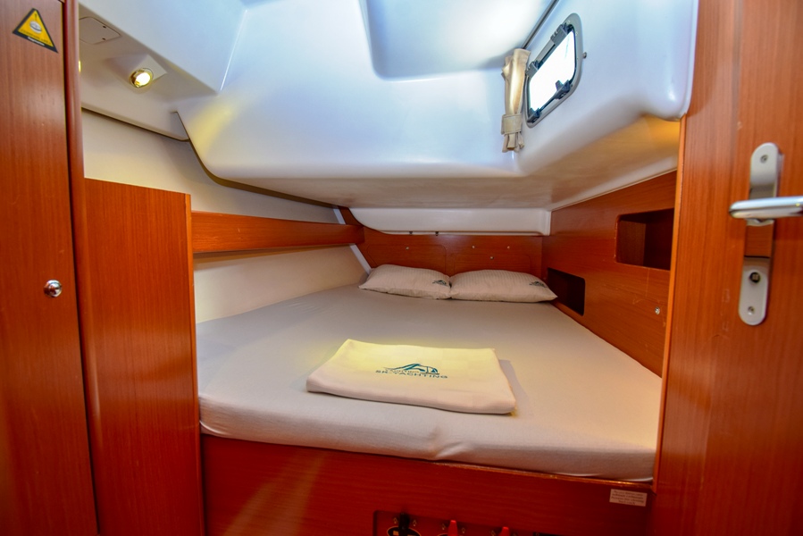Photo #10 - Cyclades 43.4 (Blondie) in Marmaris - 13132