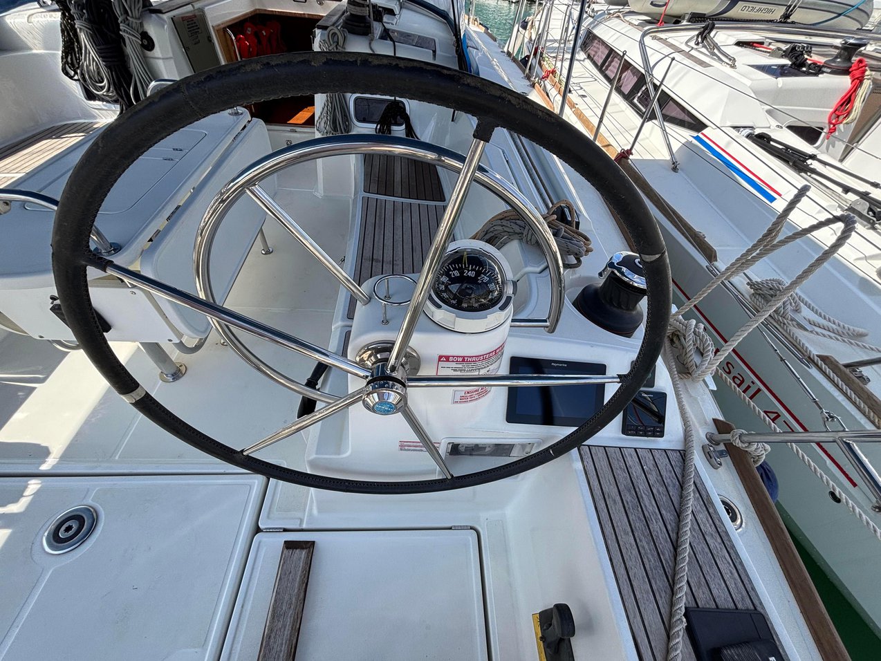 Photo #4 - Sun Odyssey 479 (Moonlight) in Pula - 61938