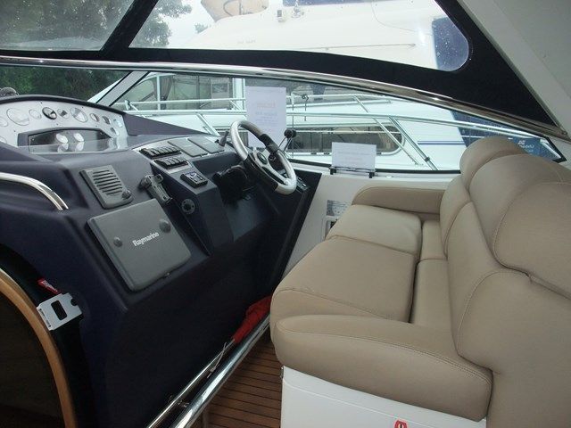 Photo #13 - Sealine S38 (ELAINE) in Athens - 62059
