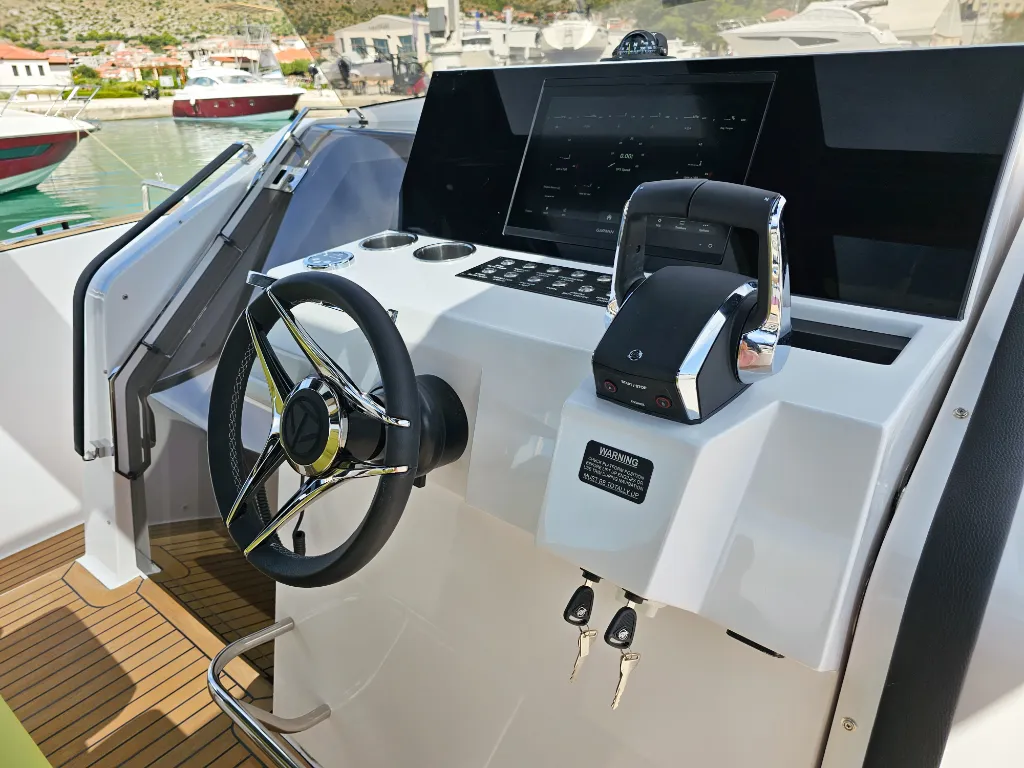 Photo #7 - Tesoro T40 (Leo) en Trogir - 61941