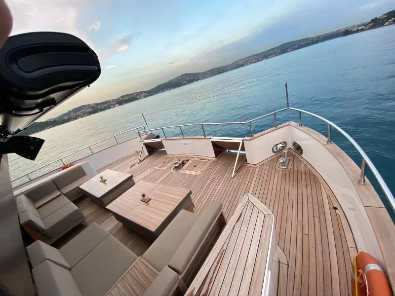 Luxury Catamaran (BRISE)  - 8