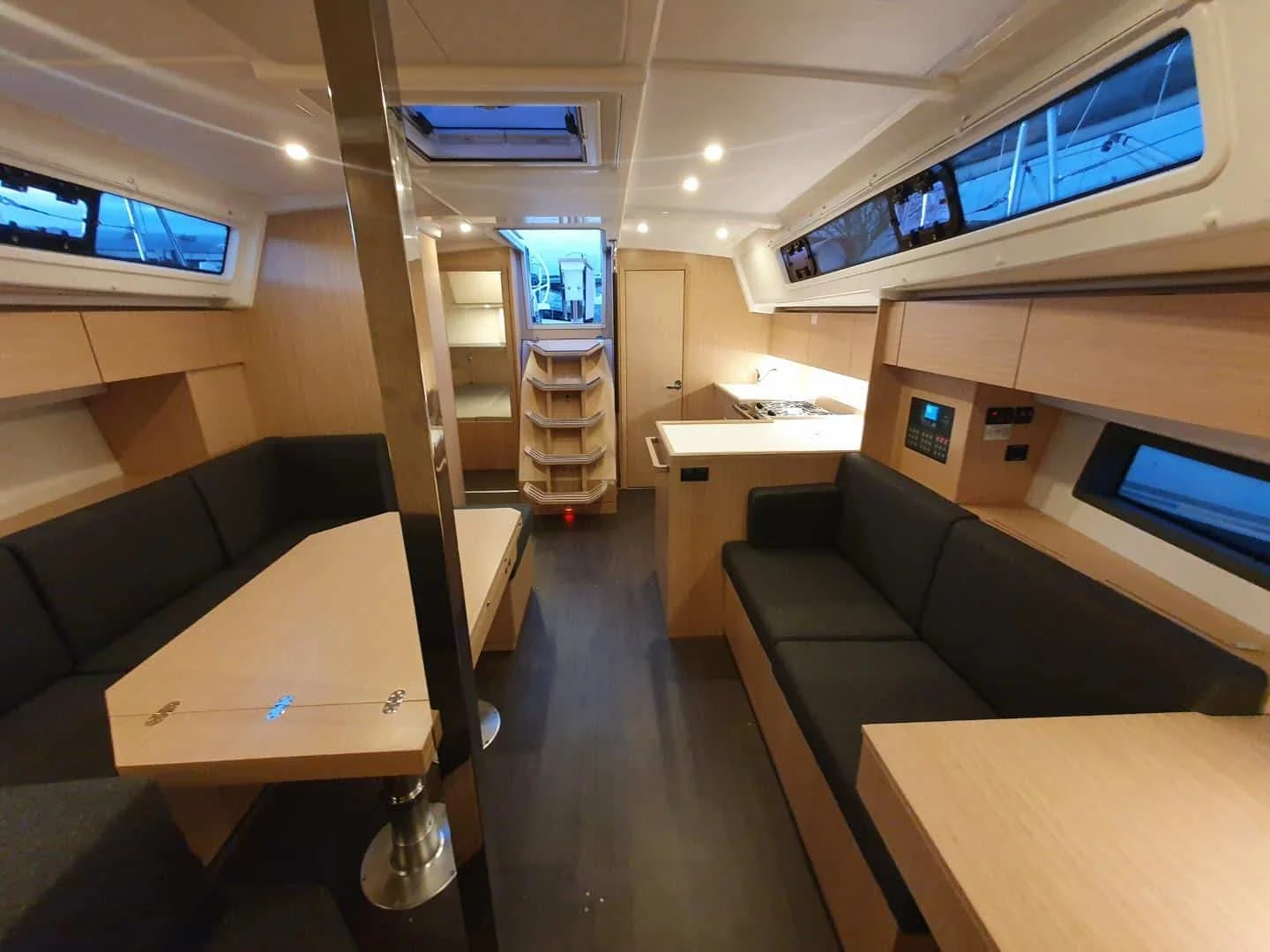 Bavaria C42 (ERMIS)  - 22
