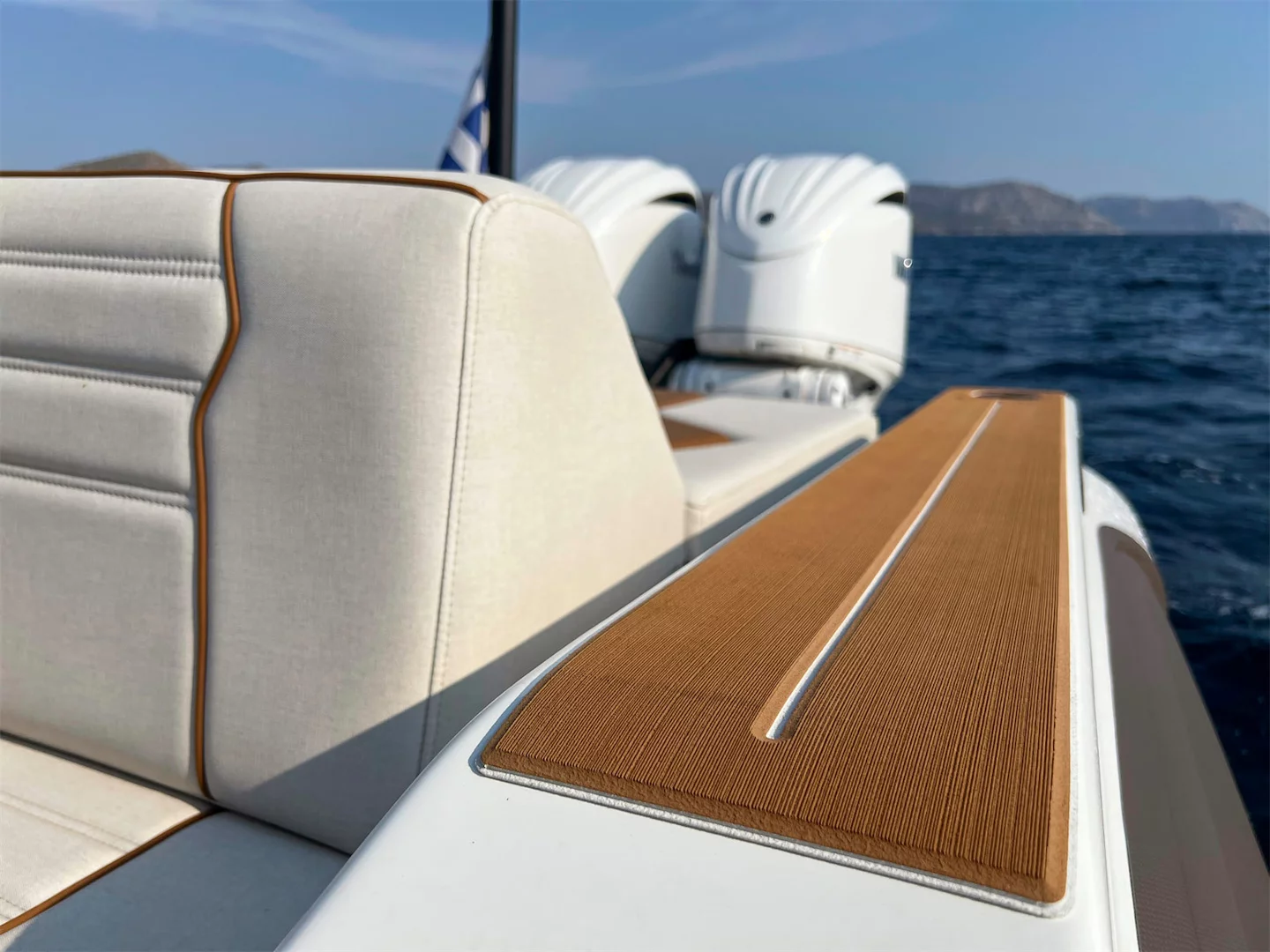 Rock Marine 36 (AELIA)  - 11