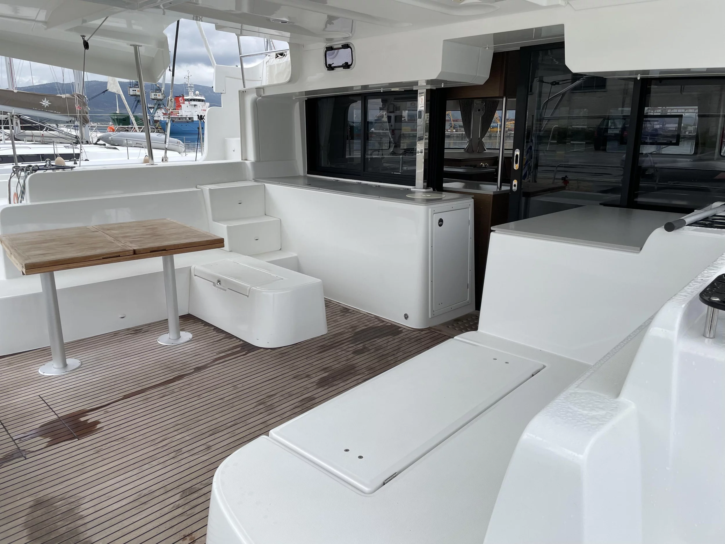 Lagoon 46 (Kleio)  - 4
