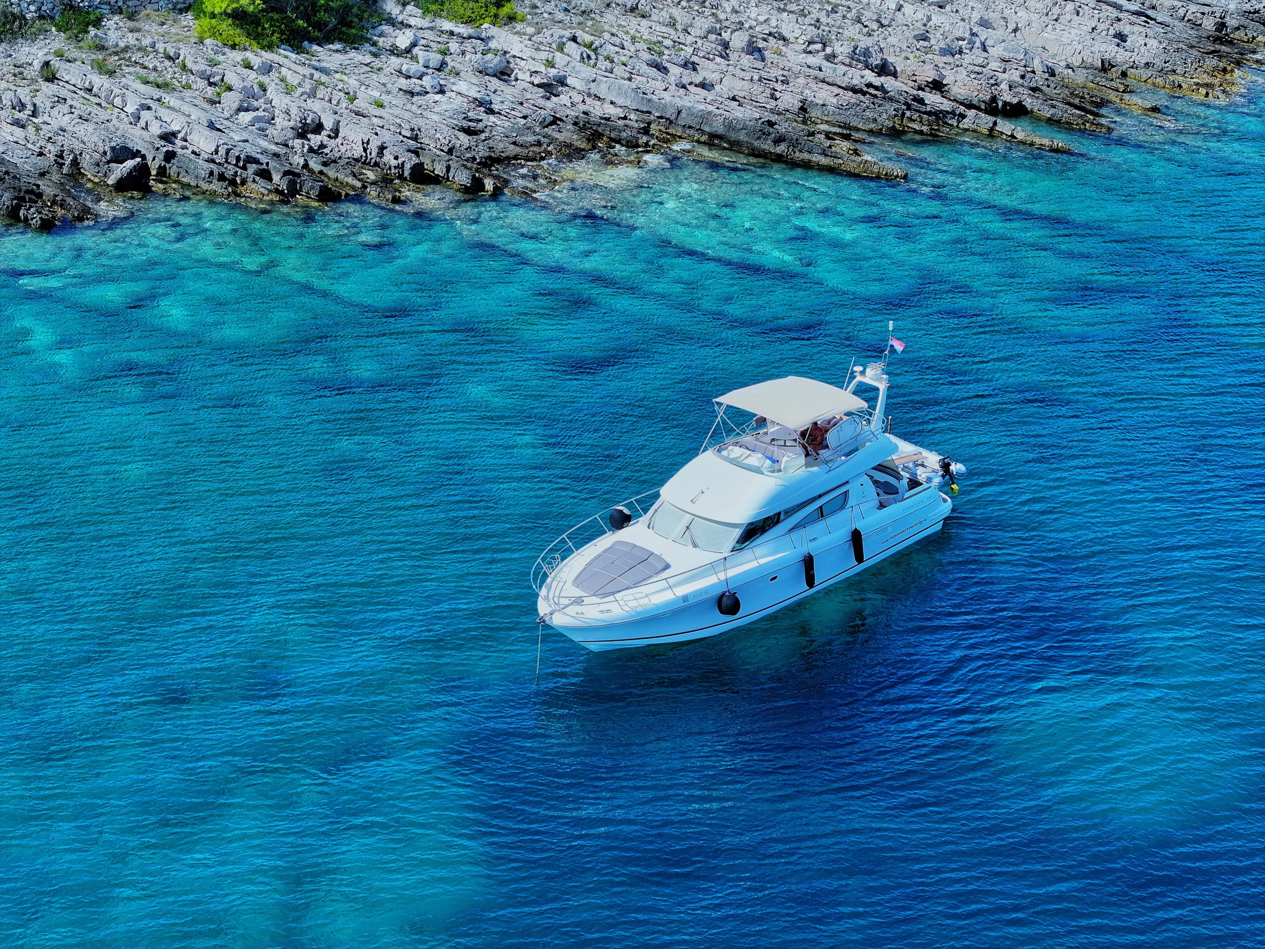 Jeanneau Prestige 46 Fly (UNPLUGGED)  - 36