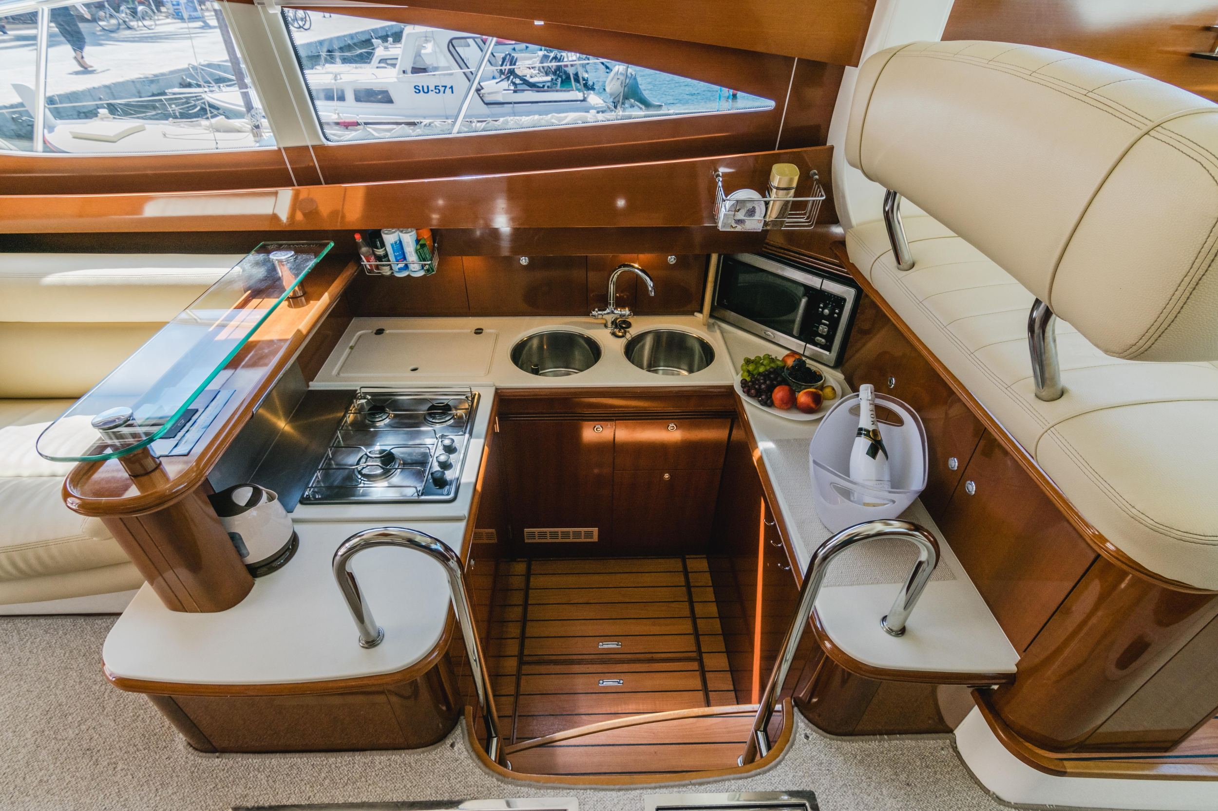 Photo #24 - Jeanneau Prestige 46 Fly (UNPLUGGED) in Split - 7874