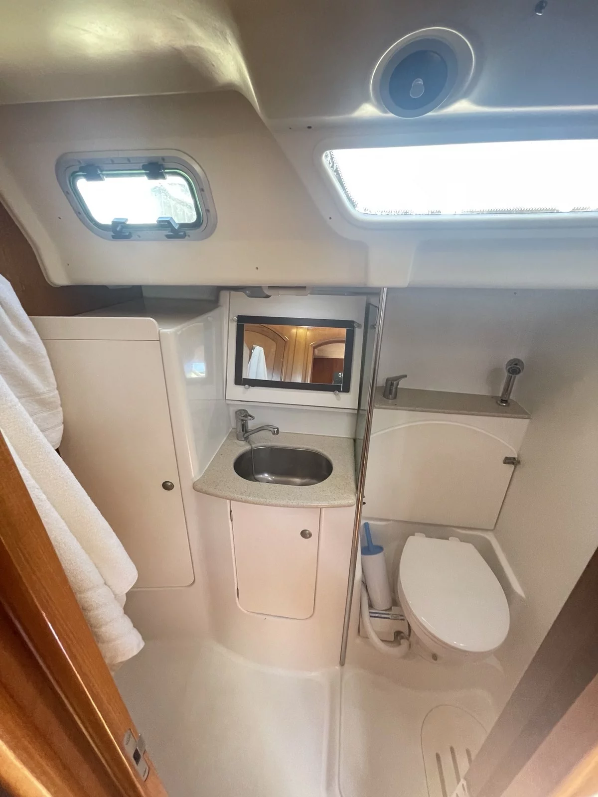Sun Odyssey 49 (Azul)  - 6