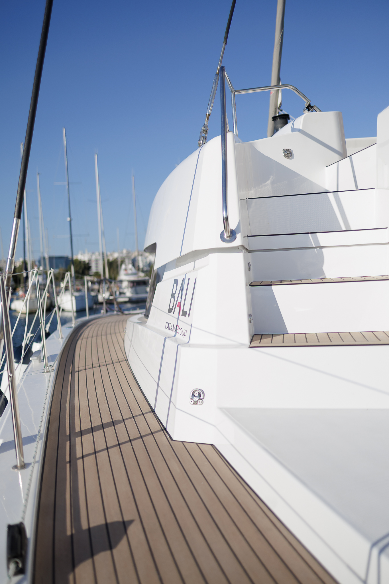 Photo #5 - Bali 5.8 (New Horizons 4) en Athènes - 62039