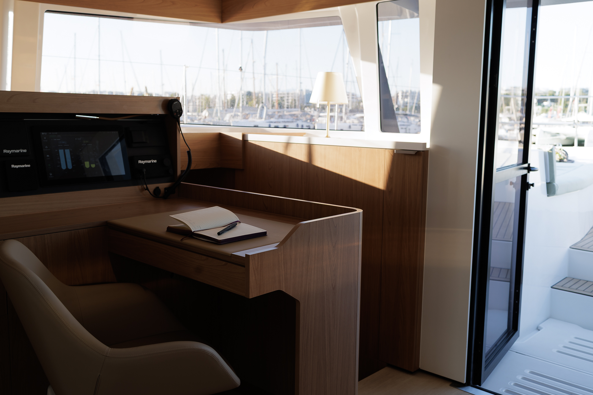 Photo #8 - Bali 5.8 (New Horizons 4) en Athènes - 62039