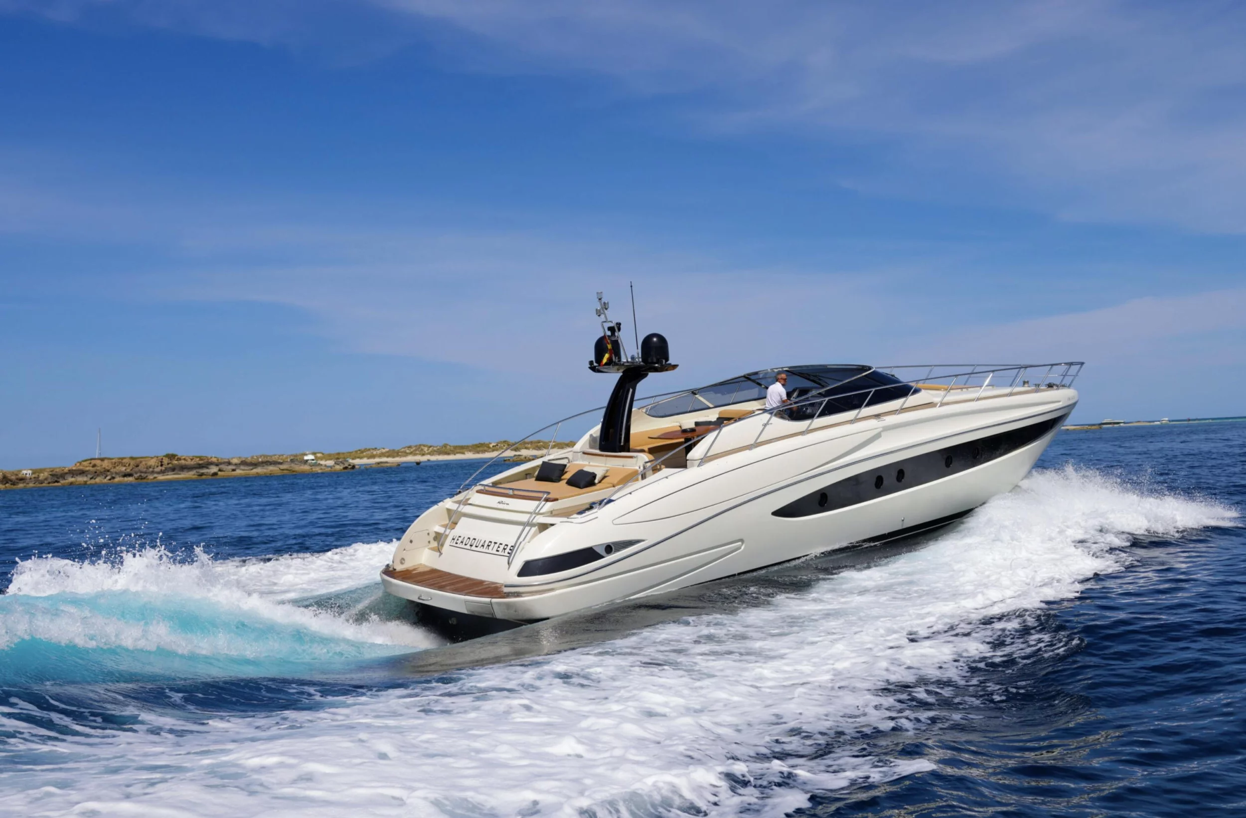 Riva 63 (Headquarters)  - 8