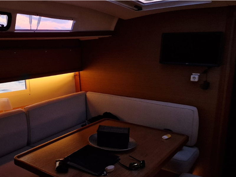Photo #7 - Dufour 460 Grand Large (Despina) in Athen - 62066