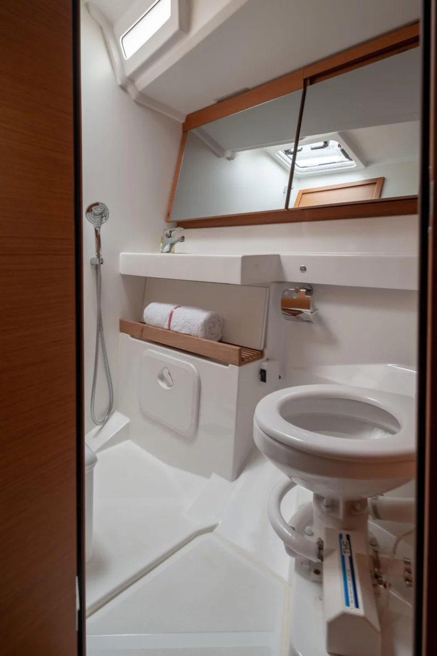 Sun Odyssey 440 (Loleta)  - 8