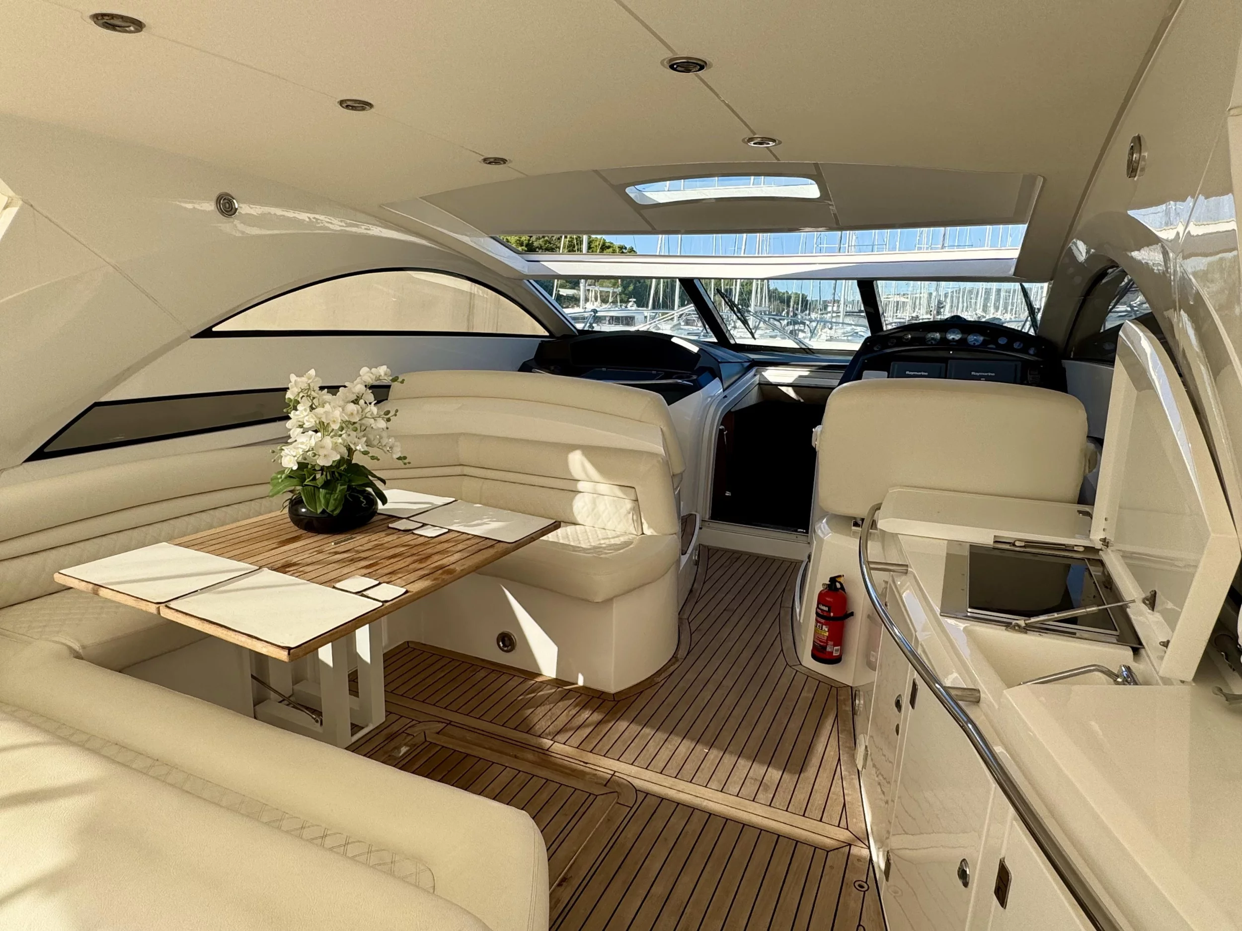 Sunseeker Portofino 53 (Polly)  - 23