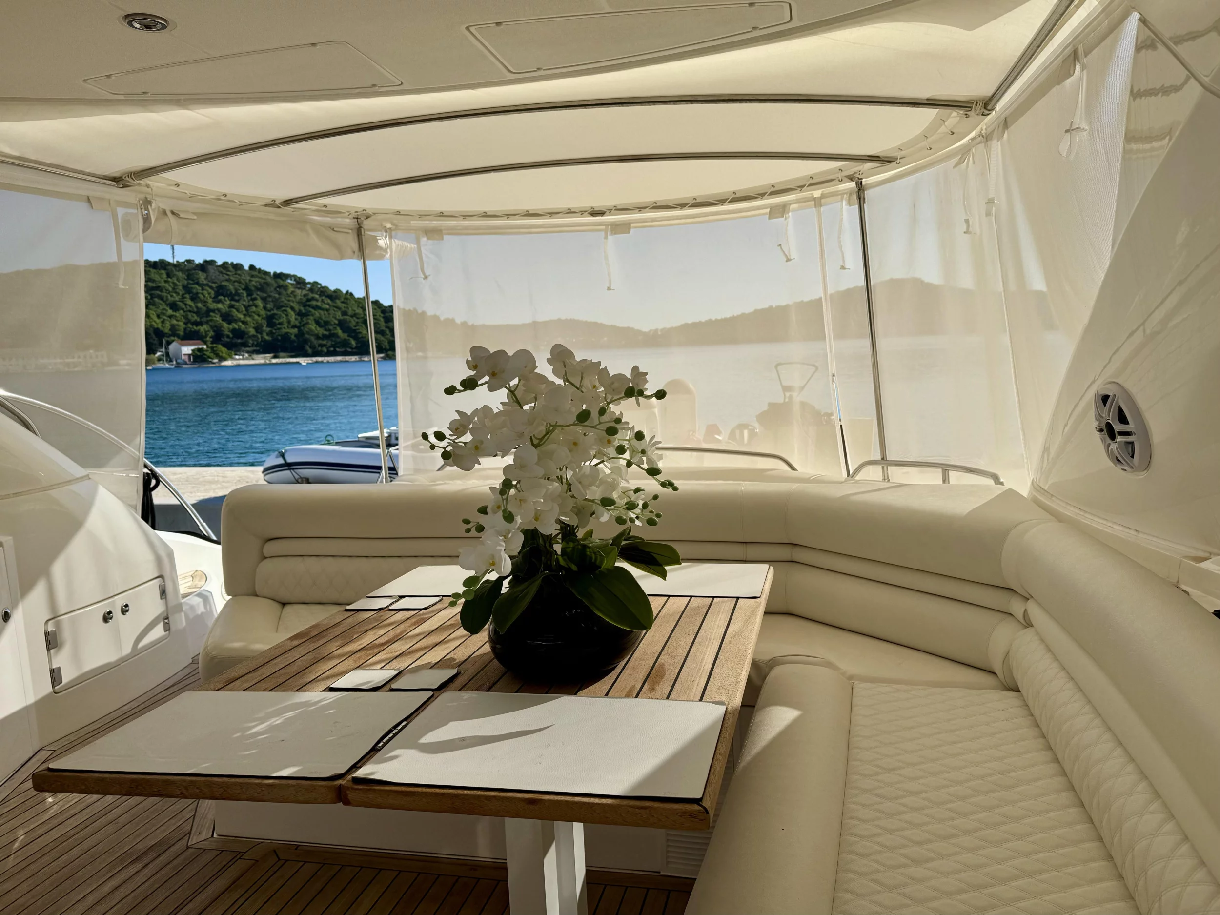 Sunseeker Portofino 53 (Polly)  - 19