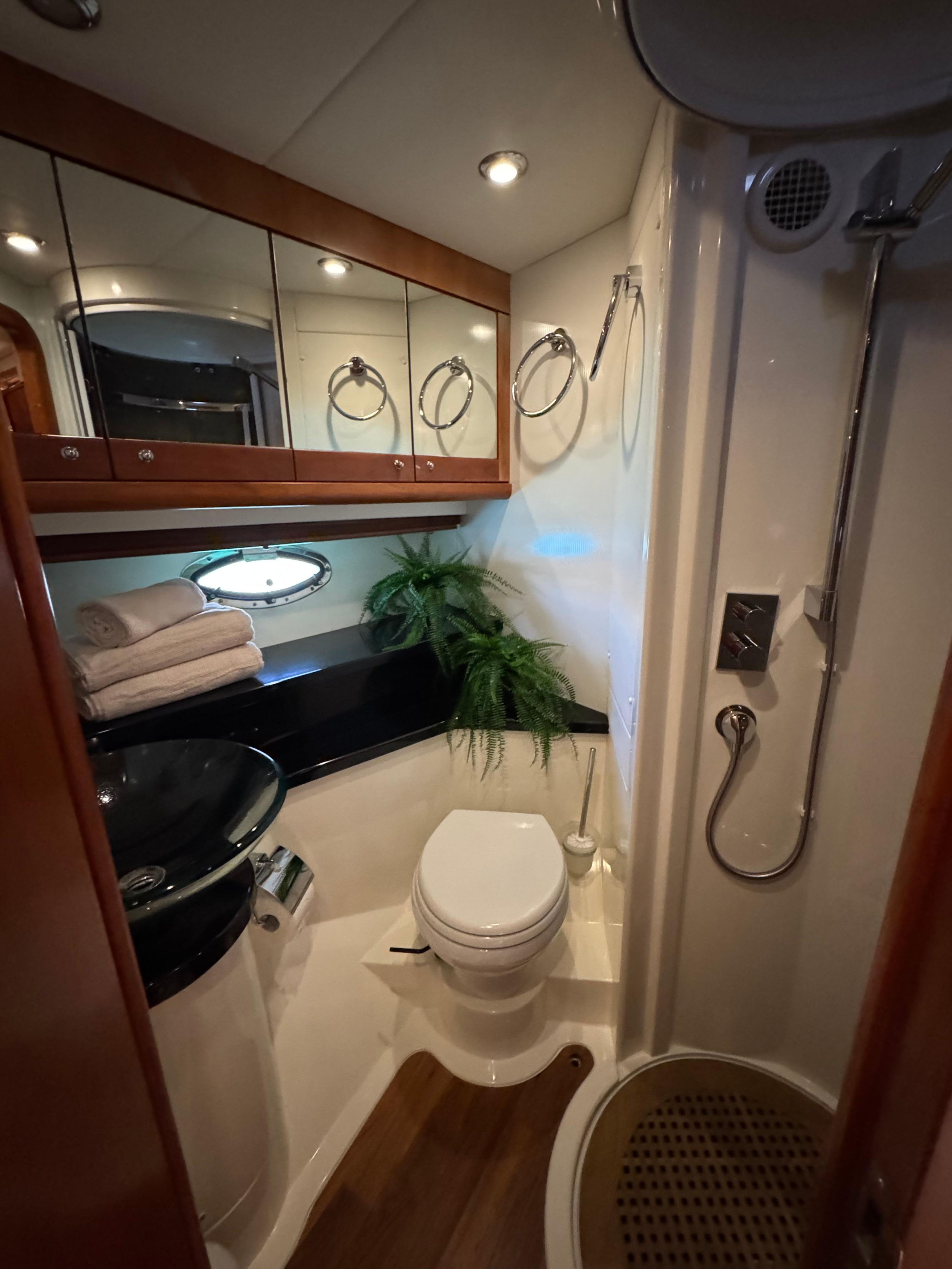 Photo #4 - Sunseeker Portofino 53 (Polly) in rogoznica - 22882