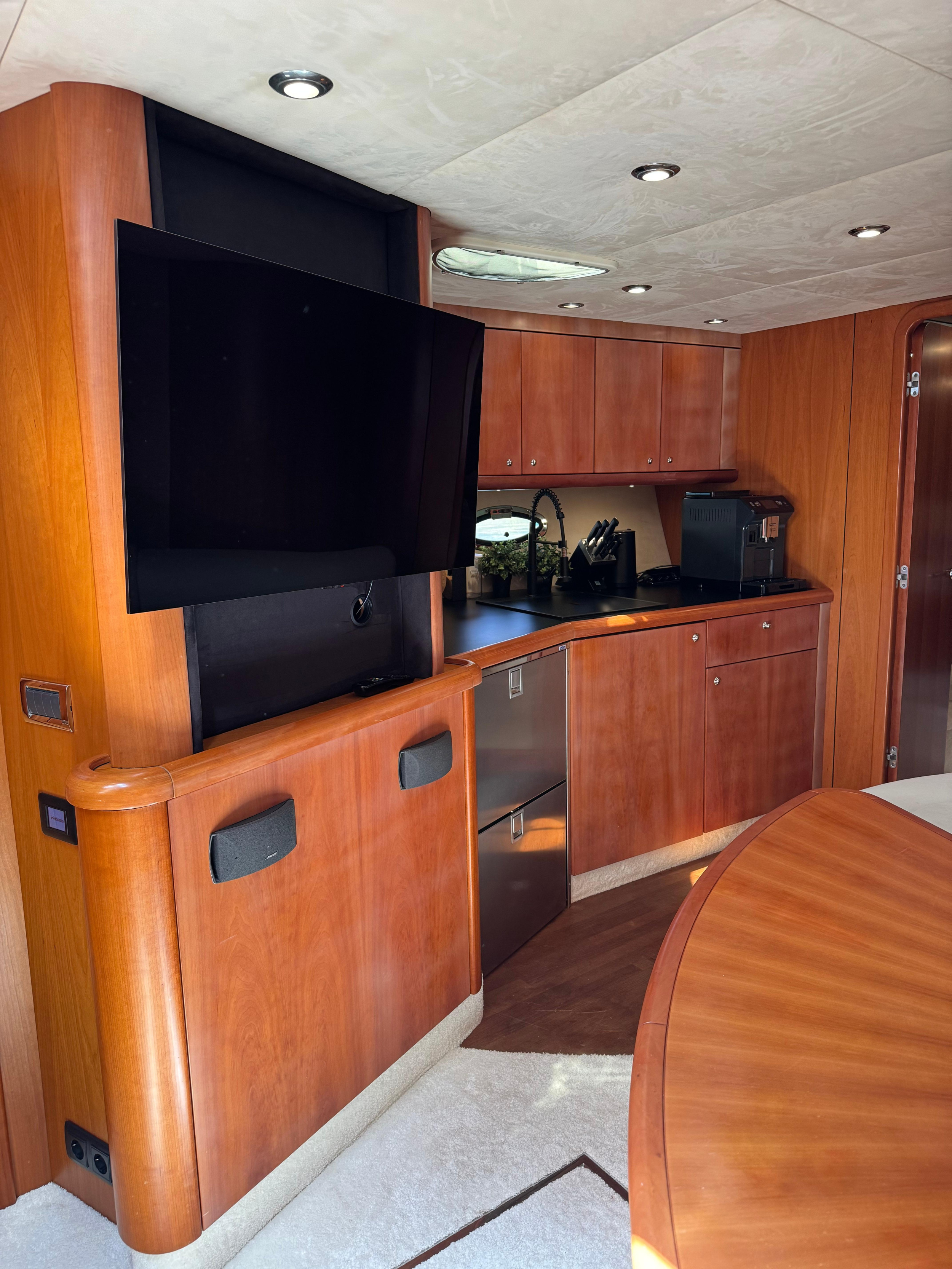 Photo #11 - Sunseeker Portofino 53 (Polly) in rogoznica - 22882
