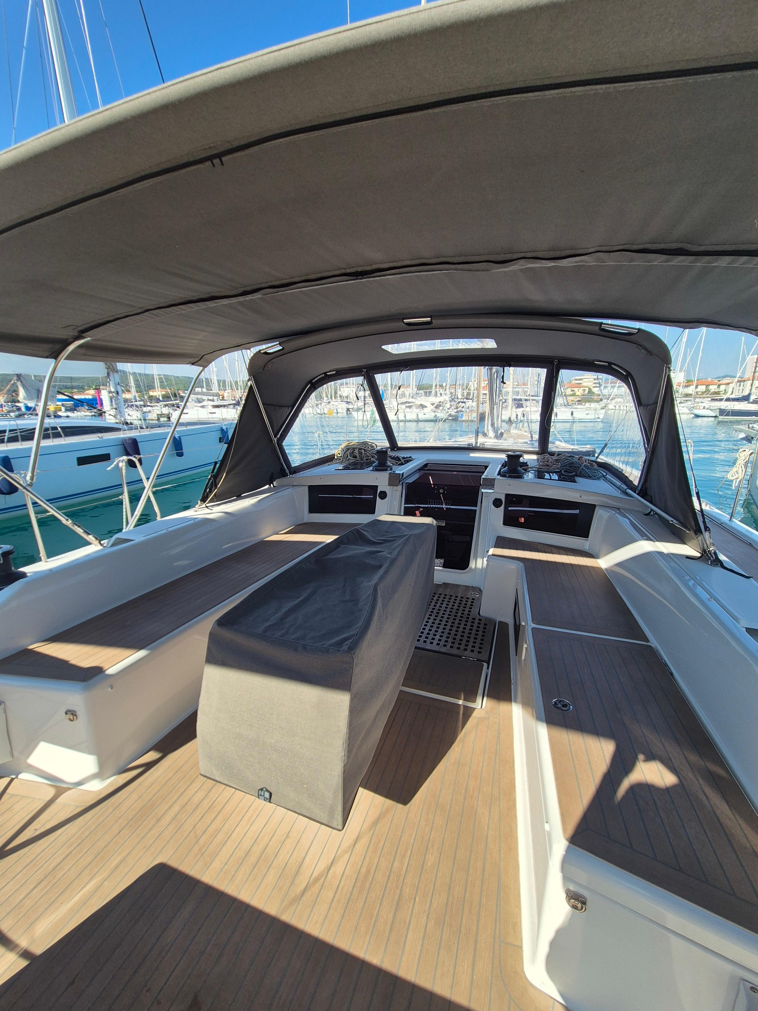 Photo #11 - Dufour 530 (Sangi) in Castiglioncello - 63237