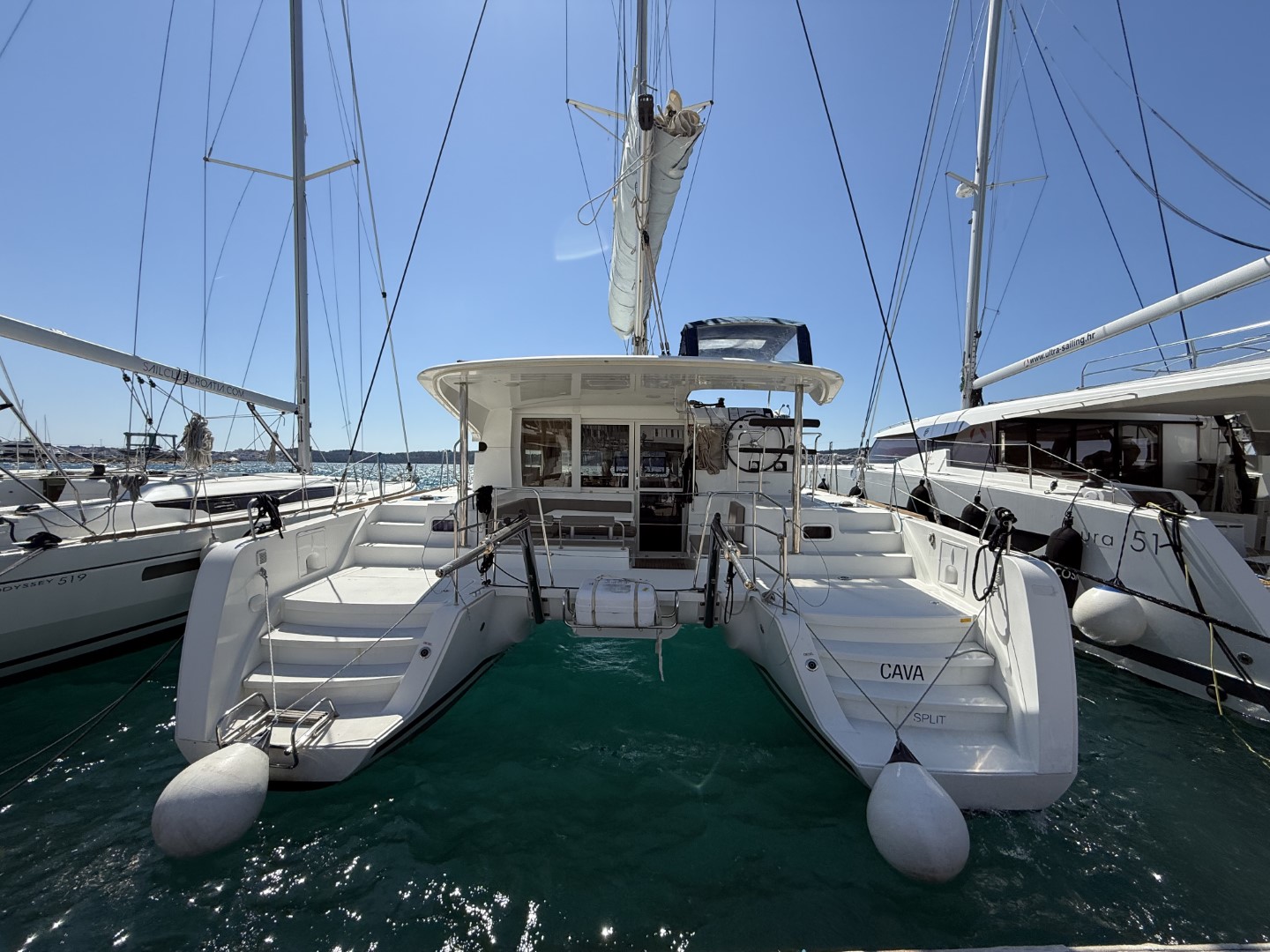 Photo #1 - Lagoon 39 (Cava) in Lavrion - 23598