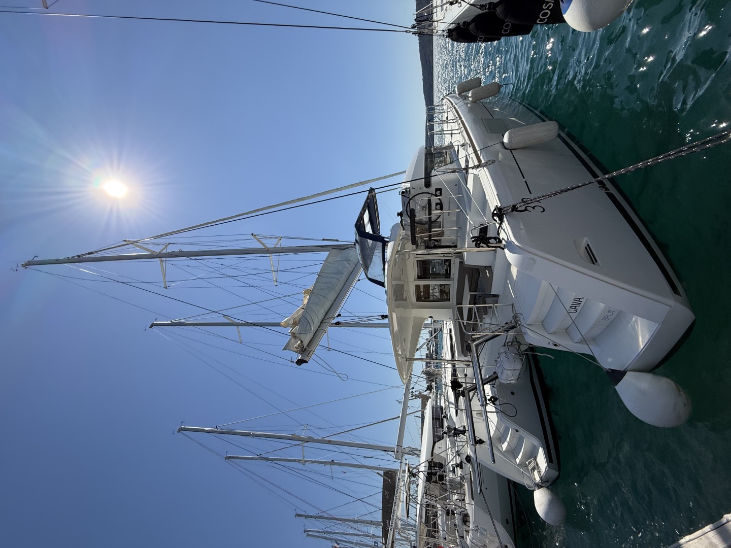 Photo #9 - Lagoon 39 (Cava) in Lavrion - 23598