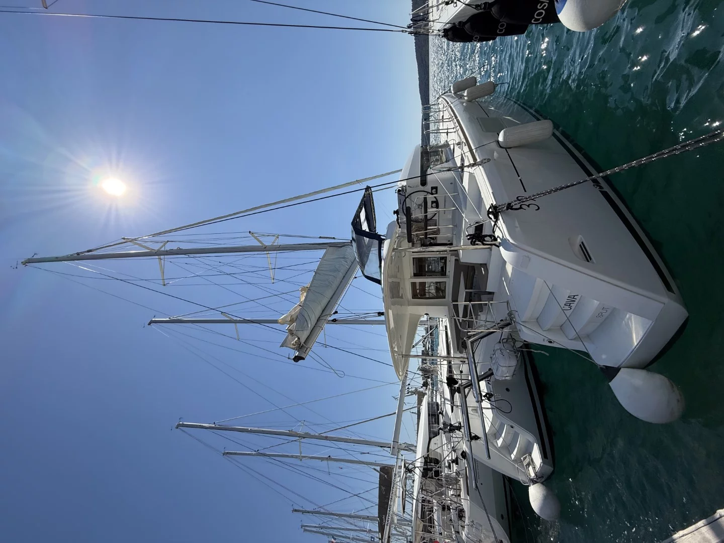 Lagoon 39 (Cava)  - 8