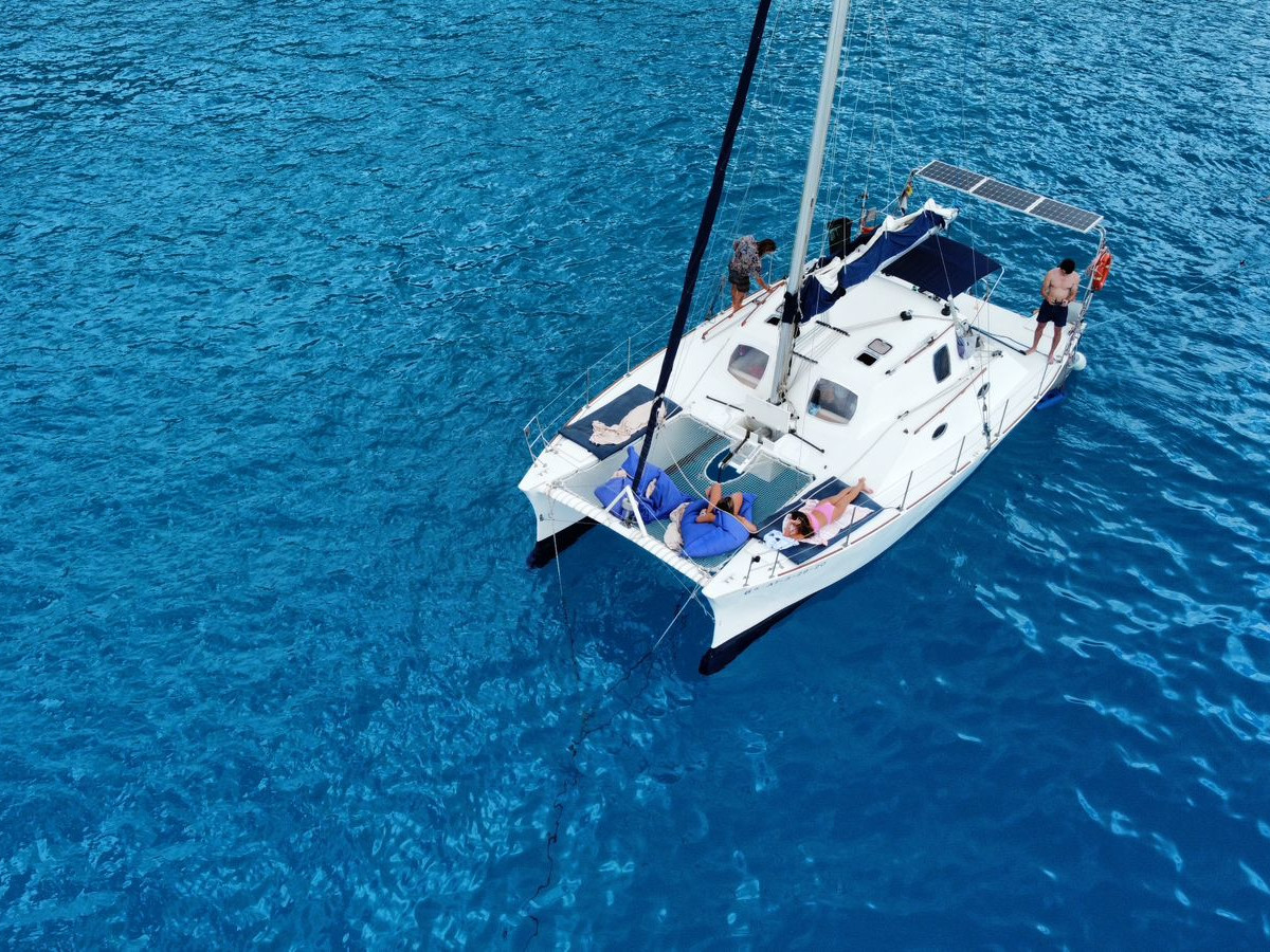 Photo #1 - CAT 32 (Maui) en Talamanca - 62214