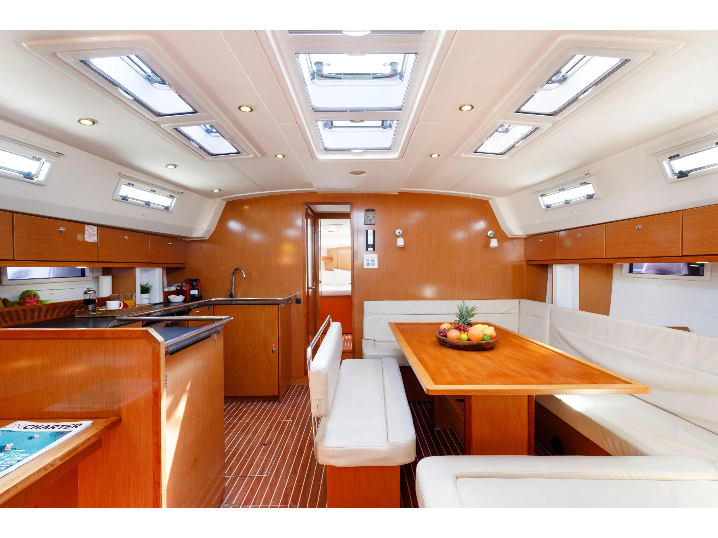 Bavaria Cruiser 50 (Ouranos) Interior image - 2