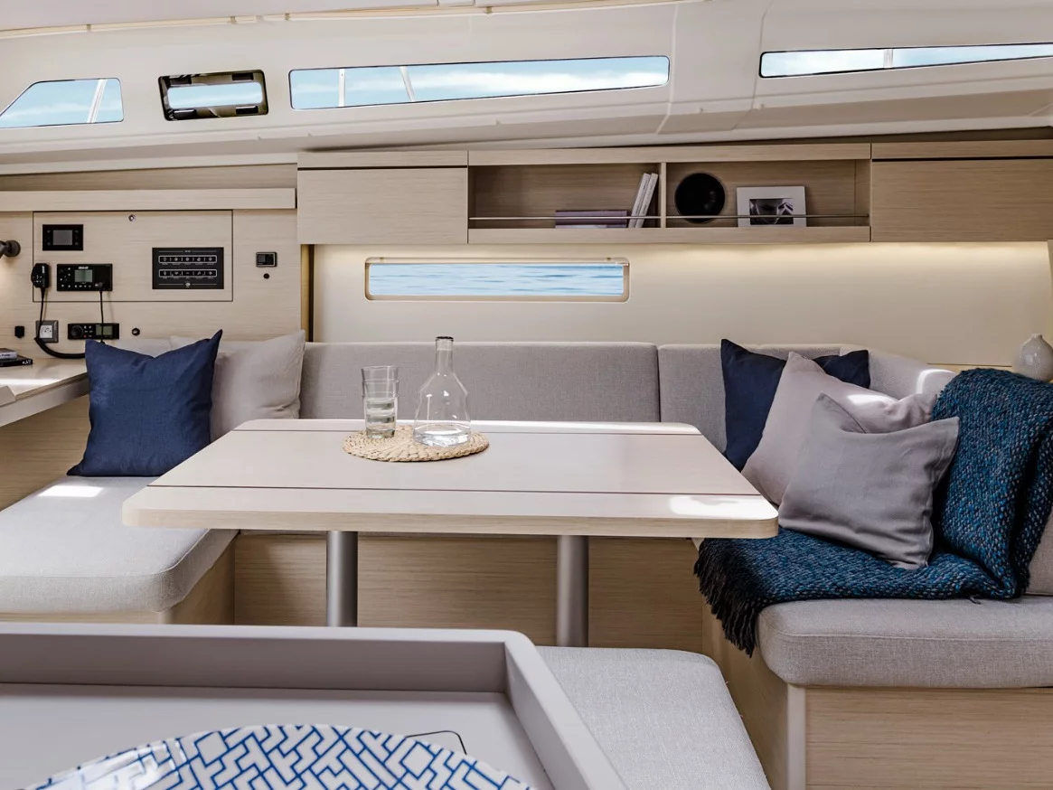 Oceanis 40.1 (Wing) Interior image - 1