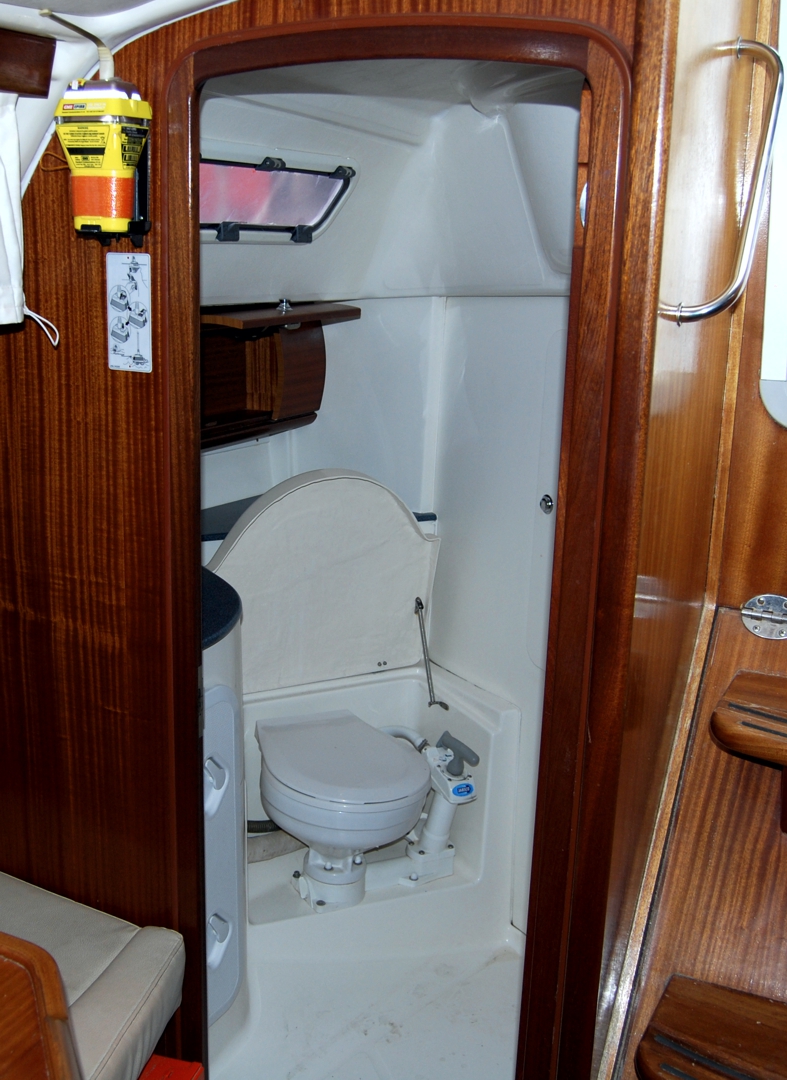 Photo #12 - Bavaria 36 (Owner's version) (Ankereva) in Volos - 9211
