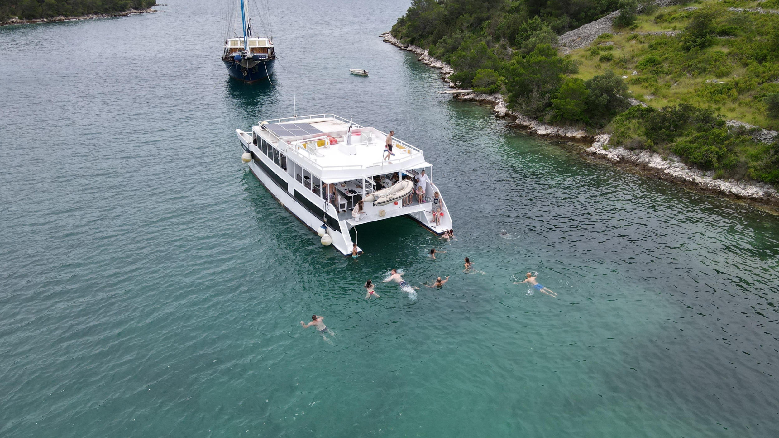 Photo #2 - Catamaran (Mariano) in Split - 63244