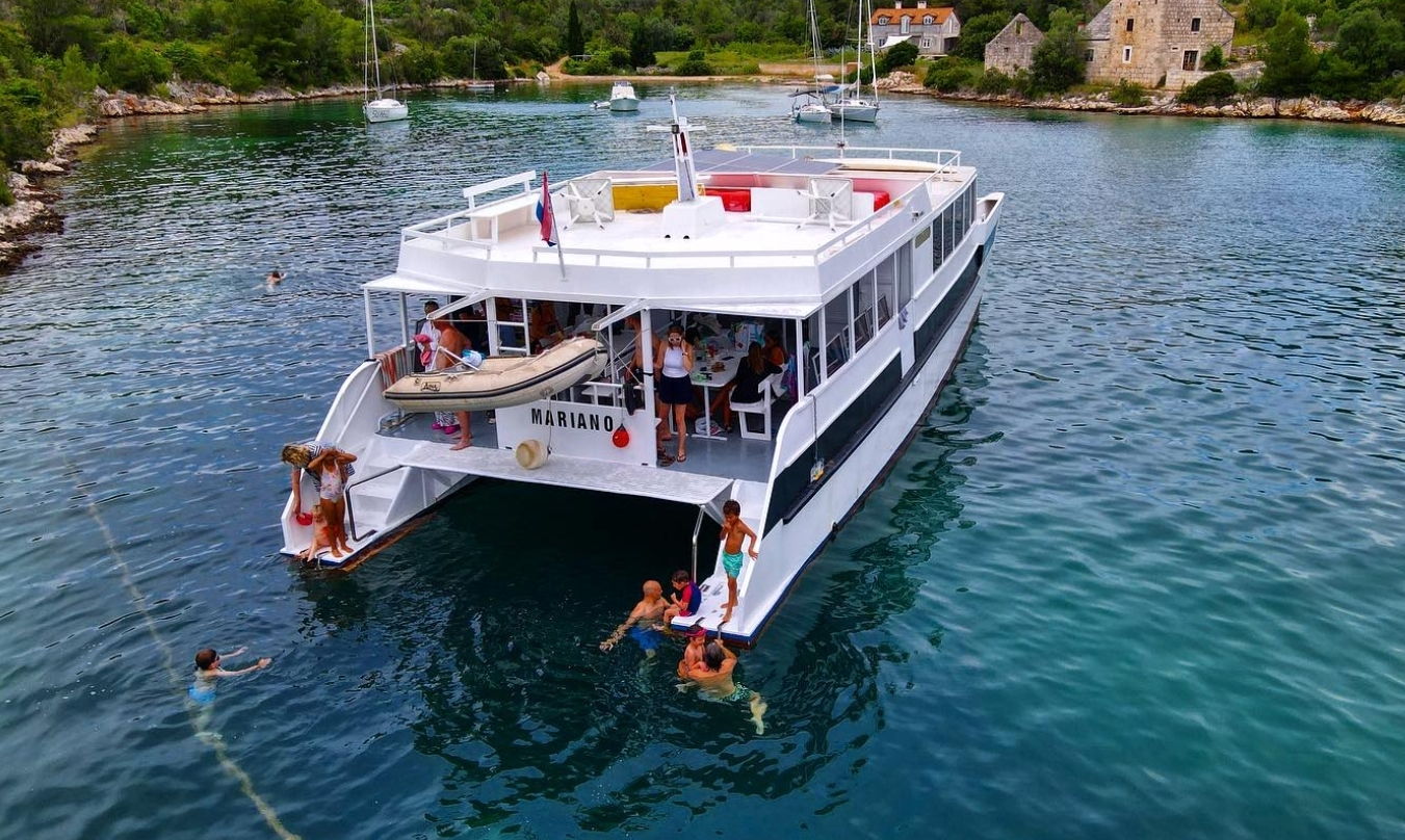 Photo #5 - Catamaran (Mariano) in Split - 63244