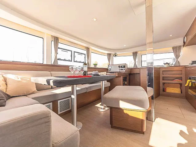 Lagoon 42 (AM20) Interior image - 6