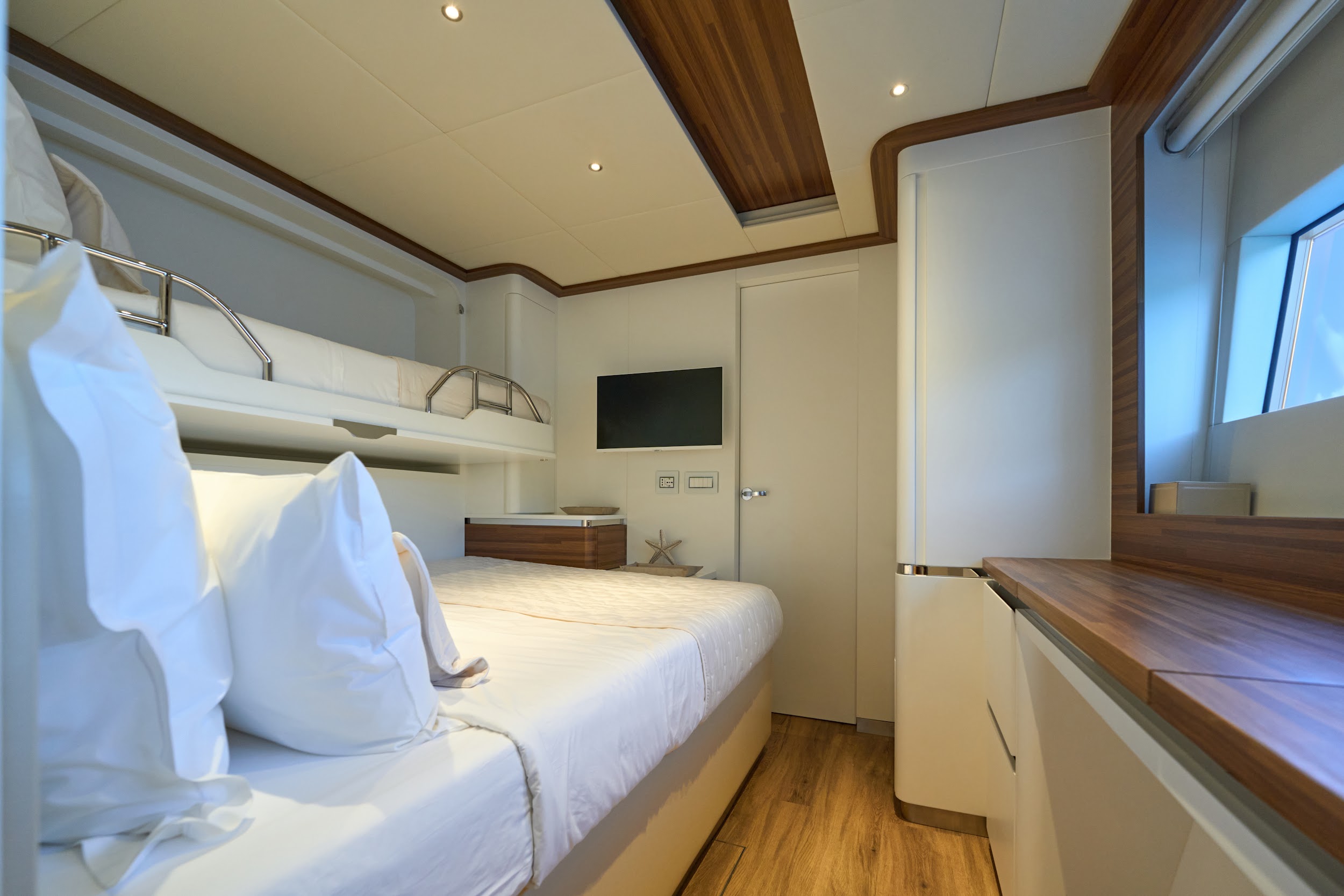 Photo #8 - VisionF E-Cat 80 (ATRAVERSIA) en Imperia - 61221