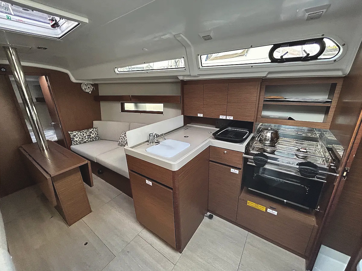 Photo #8 - Oceanis 34.1 (Orionis) in Orhaniye - 63214
