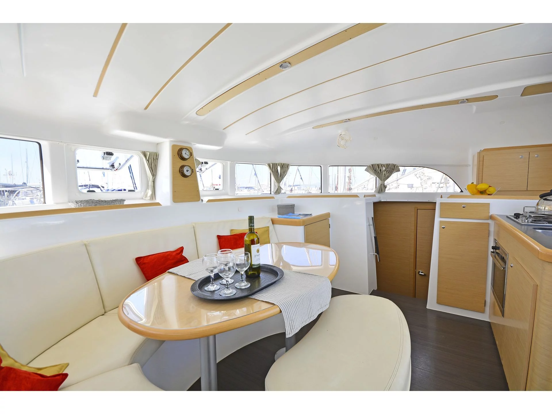 Lagoon 380 S2 (Erica) Interior image - 13