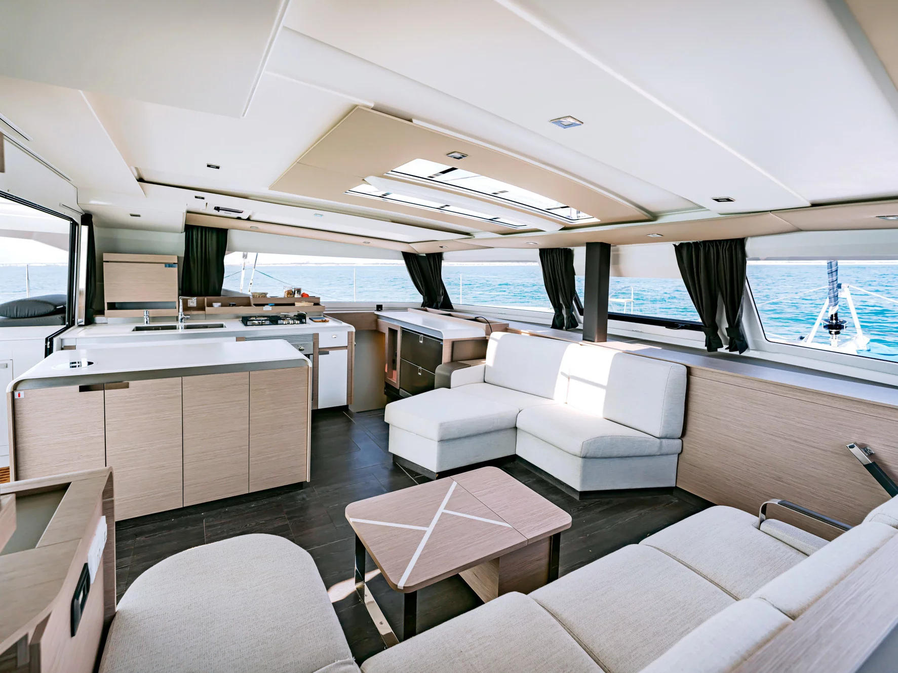 Fountaine Pajot - Aura 51 (ALTHEA) Interior image - 5