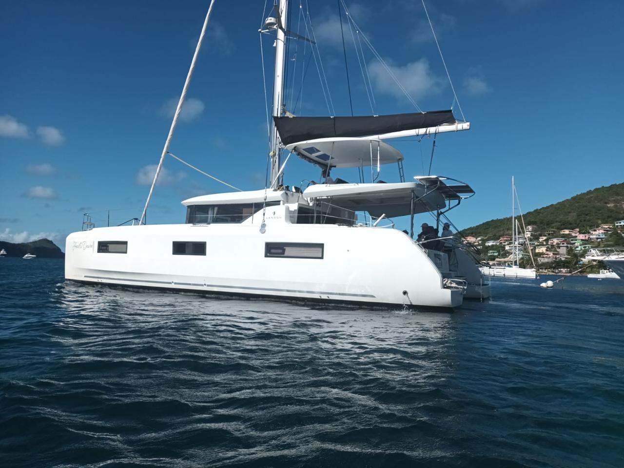 Photo #1 - Lagoon 46 (Hearts Desire) in Bequia - 22434