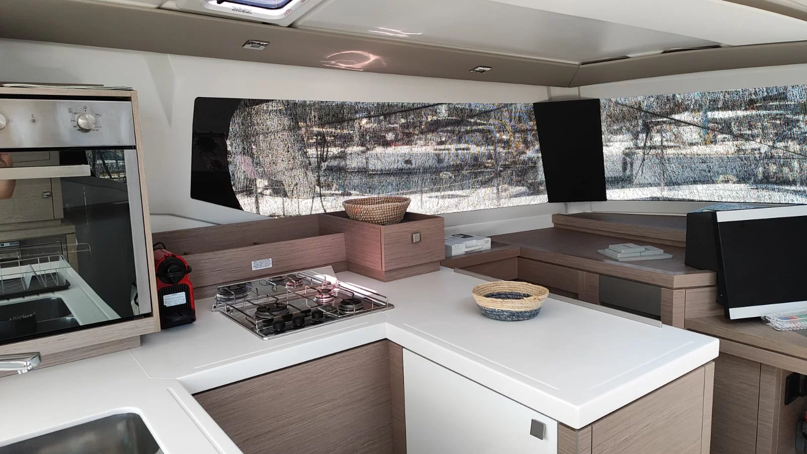 Fountaine Pajot Astrea 42 (Cicada)  - 7