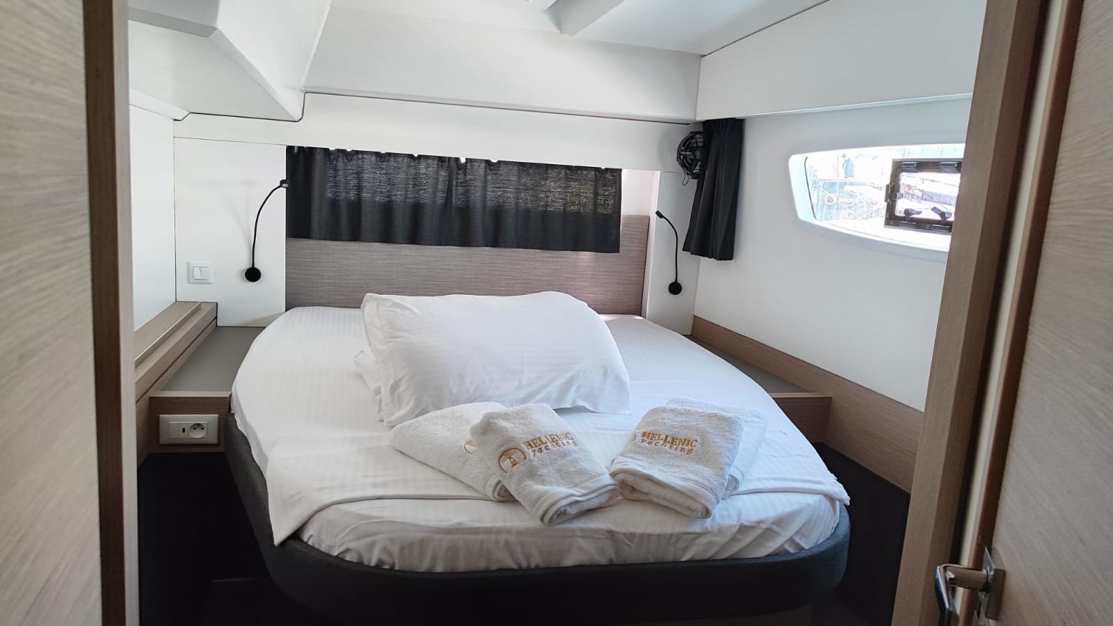 Photo #15 - Fountaine Pajot Astrea 42 (Cicada) in Lavrion - 18462