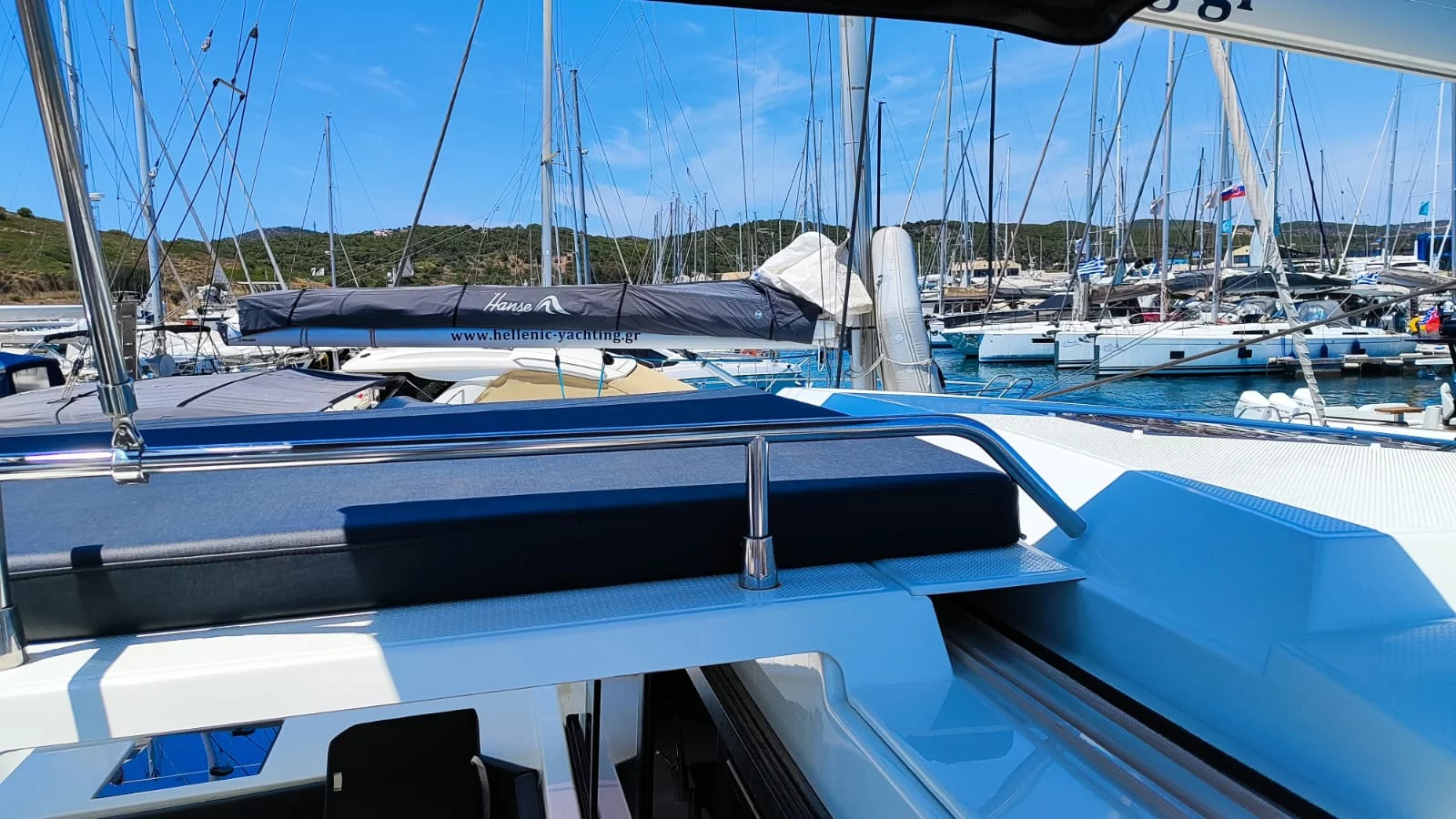 Fountaine Pajot Astrea 42 (Cicada)  - 4