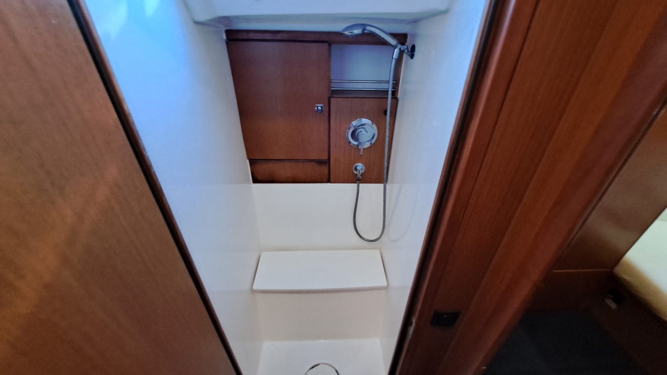 Photo #30 - Bavaria Cruiser 46 (Pimpinella) in Lavrion - 23596