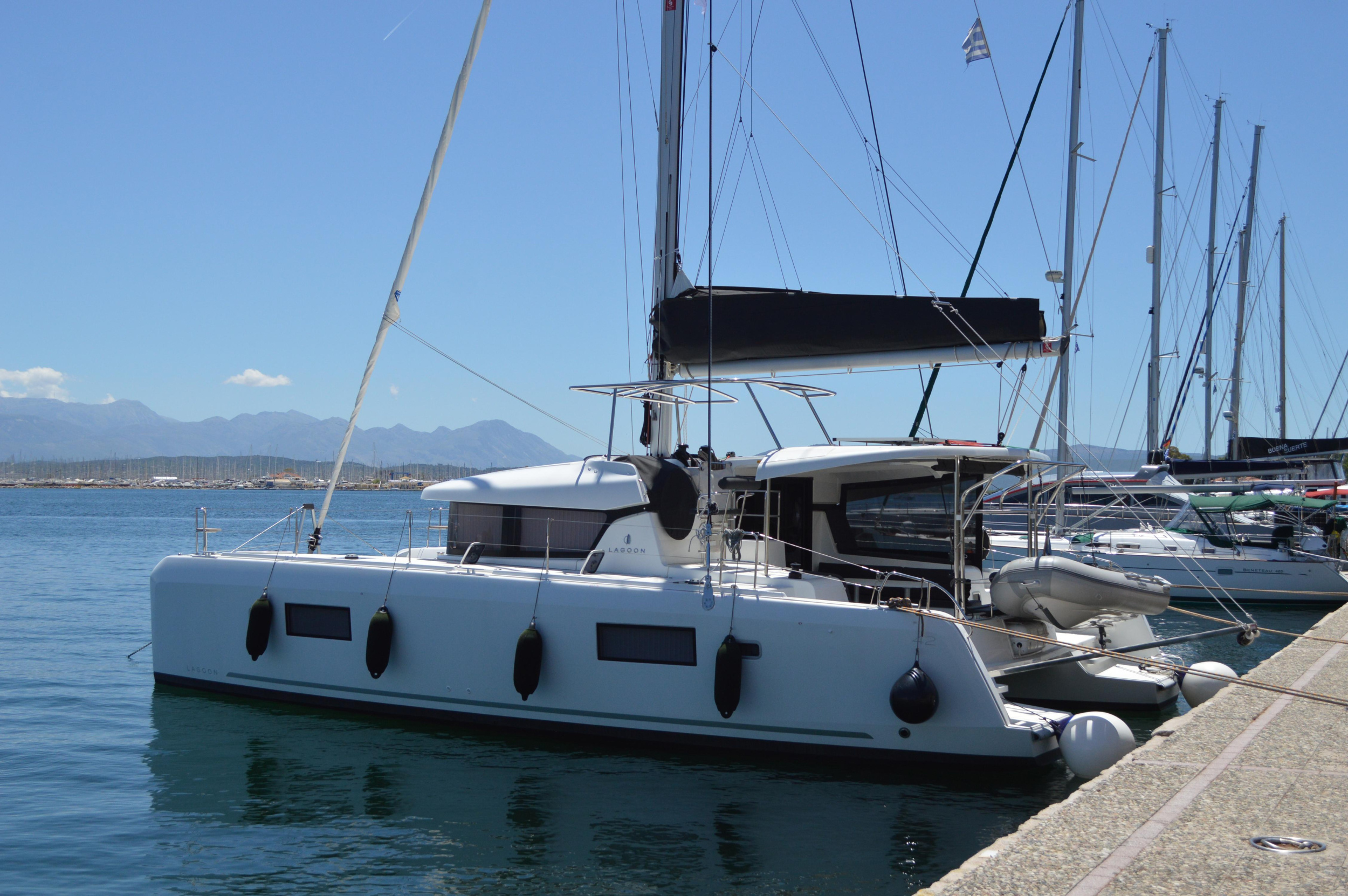 Photo #13 - Lagoon 42 (FANTASEA) in Lefkada - 24254