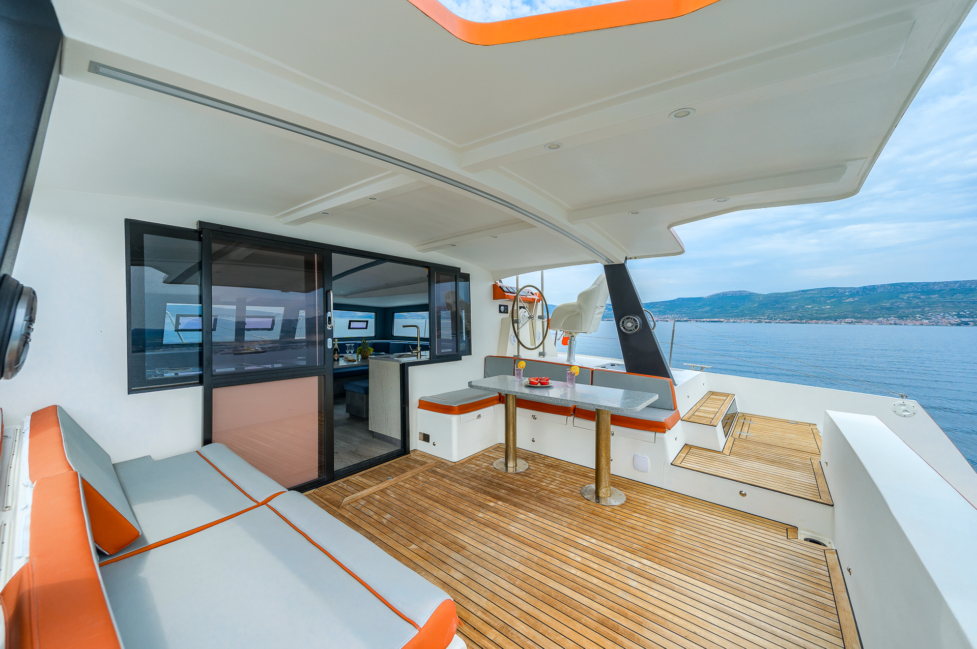 Photo #27 - Luna 47 Power (Orange) en Split - 15870